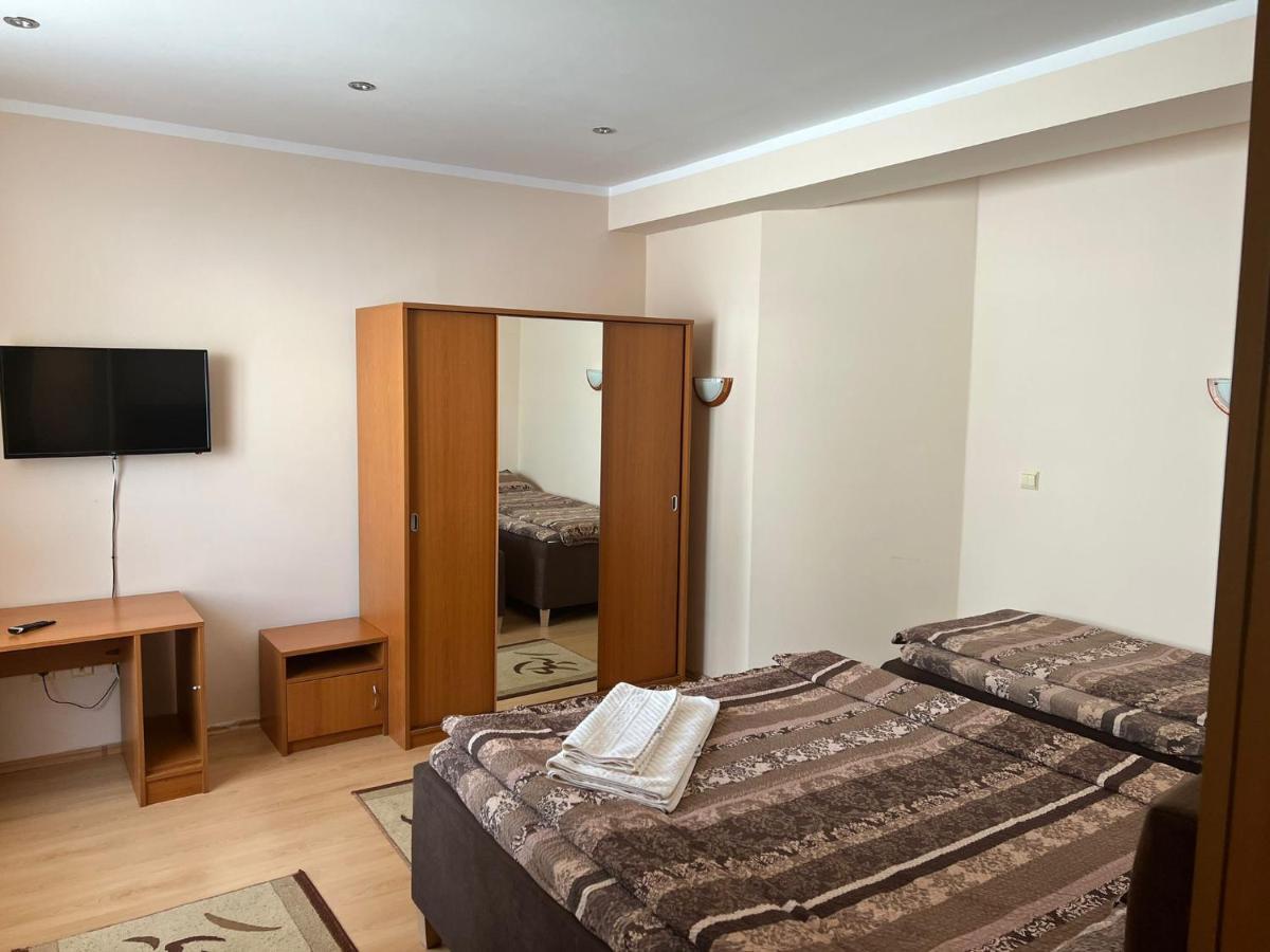 Hotel Felix Мунтеле-Мік Екстер'єр фото